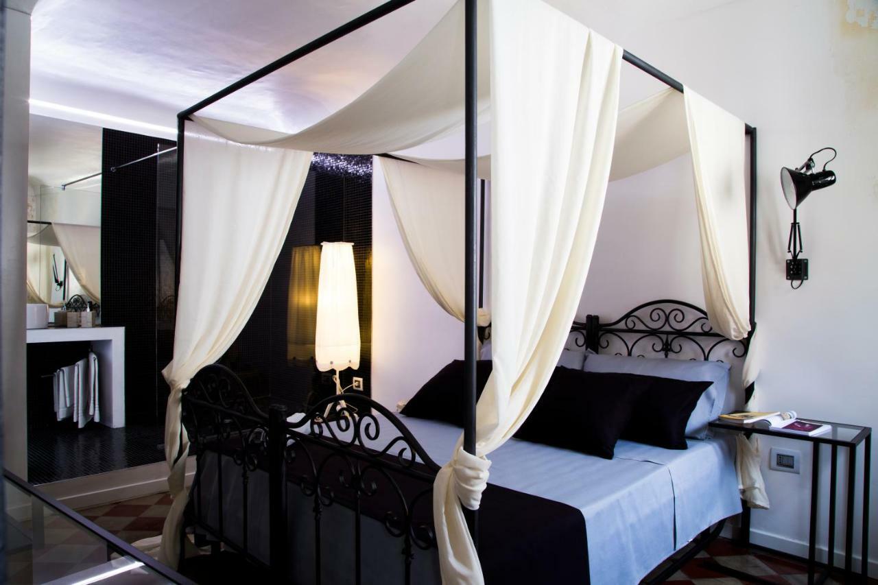 Community Rooms & Wine Фавара Экстерьер фото
